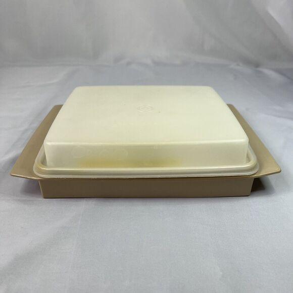 Vintage Original Tupperware Deviled Egg Carrier / Holder - Harvest Gold - Picture 2 of 10